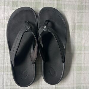 Olukai Ohana Black Flip Flop Sandals
